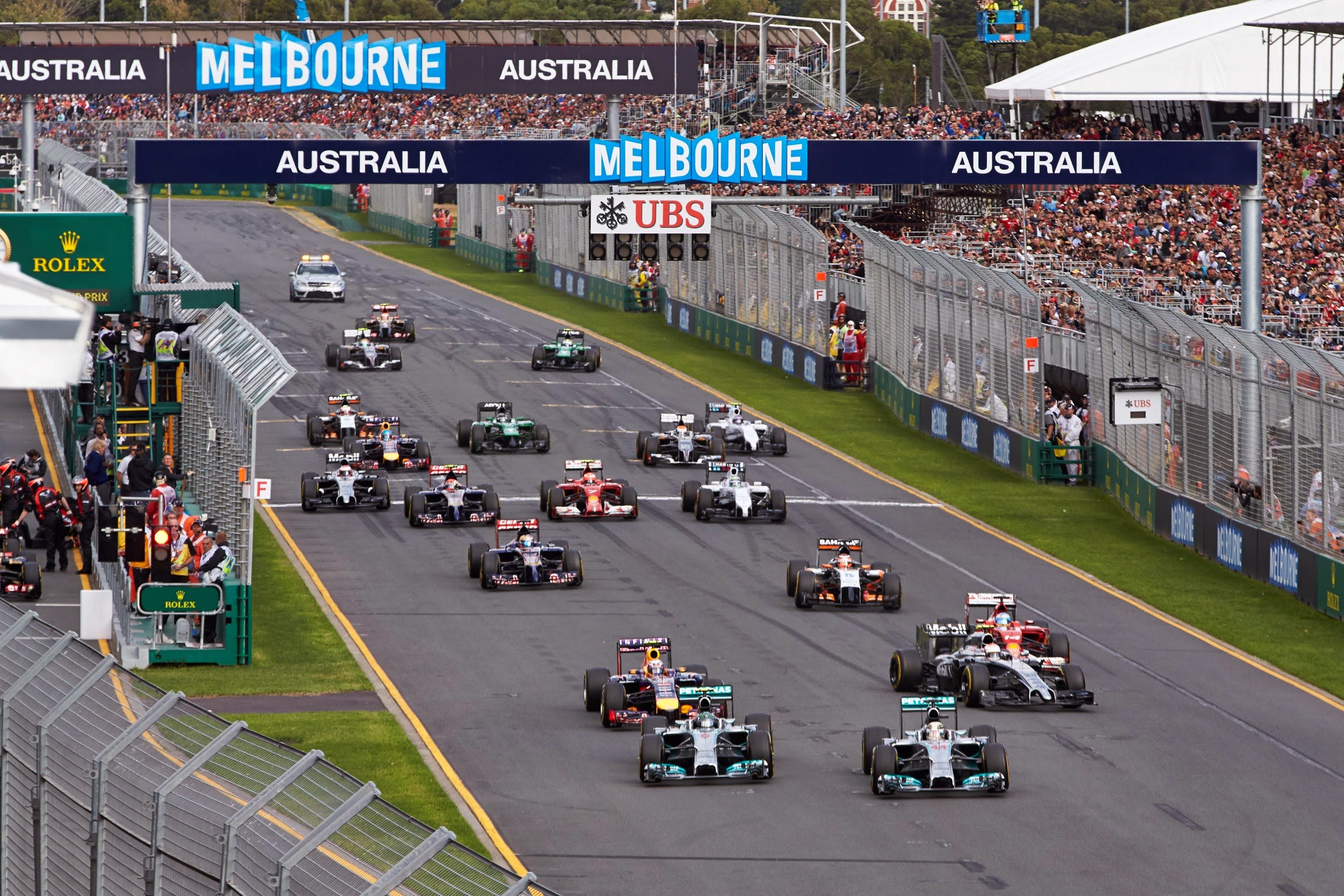 Formula 1 stream. Гран при Австралии 2022 старт. Гран при Австралии 2015. Гран при Австралии 2022 трасса. Трасса ф1 Мельбурн.