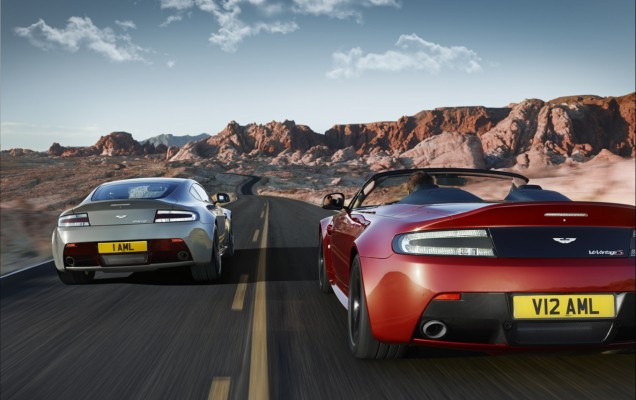 aston martin V12 vantage s roadster