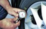 pregatirea masinii: verificarea presiunii pneurilor
