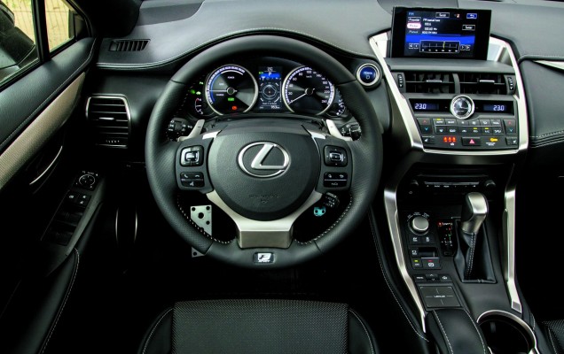 lexus nx300h (1)