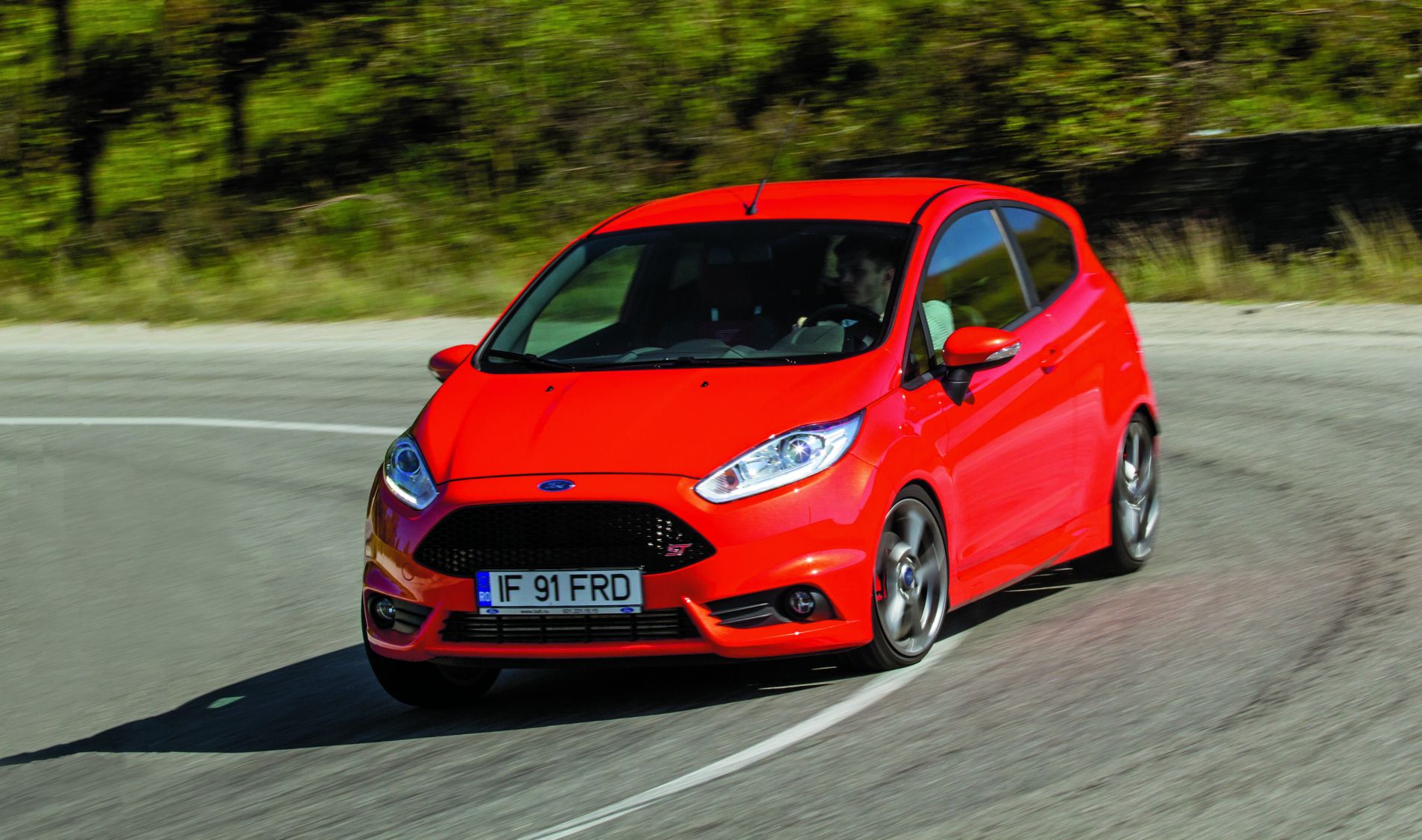 2015 Ford Fiesta Reviews and Rating | Motor Trend
