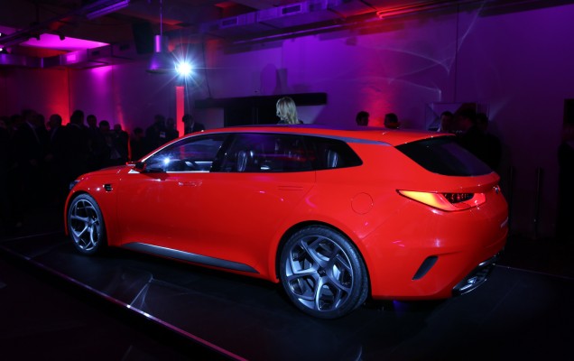 Kia-Sportspace-Concept-12