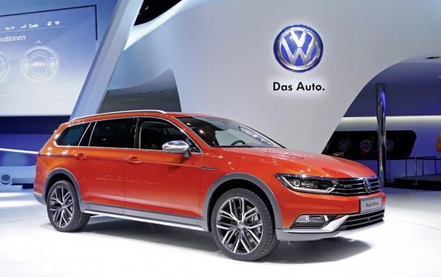 Volkswagen Passat Alltrack-00003