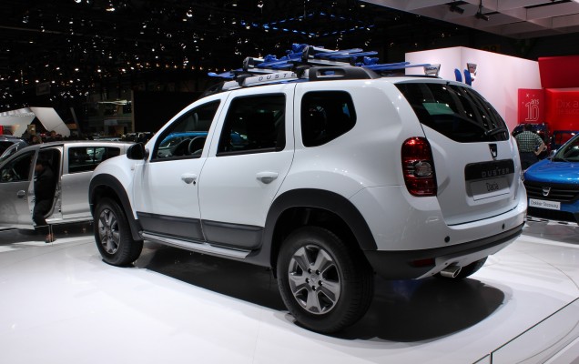 dacia geneva 2015 (4)