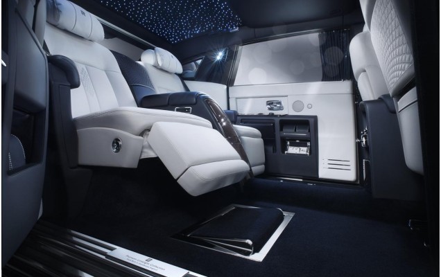 rolls-royce phantom limelight collection (5)