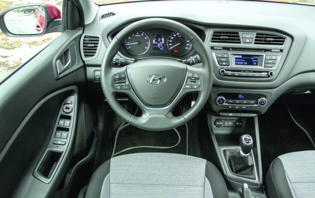 Hyundai i20 interior