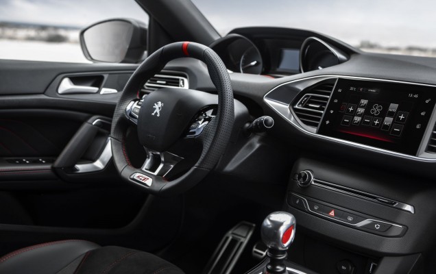 2015 peugeot 308 gti (28)