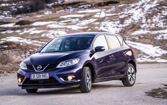 Comparativ Mazda3 vs Nissan Pulsar (29)