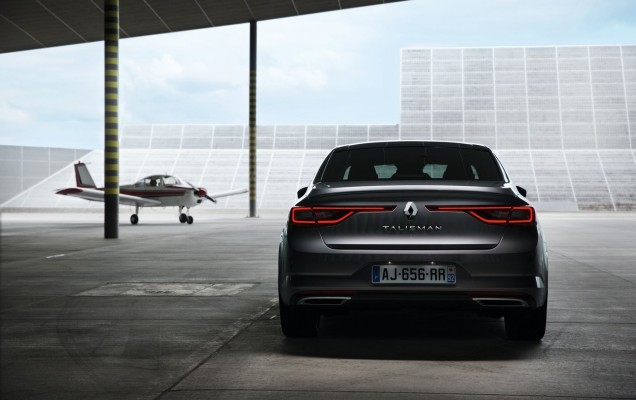 2016 renault talisman (26)