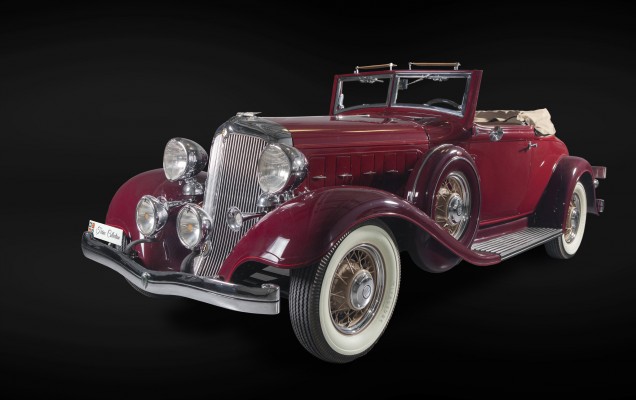 Chrysler_Imperial_1933_Tiriac Collection