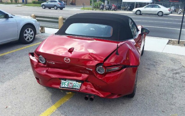 accident mazda mx-5 (3)