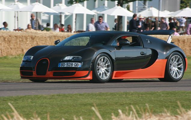 Bugatti_Veyron_16.4_Super_Sport_-_Flickr_-_Supermac1961