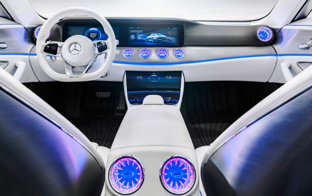 Mercedes-Benz "Concept IAA"