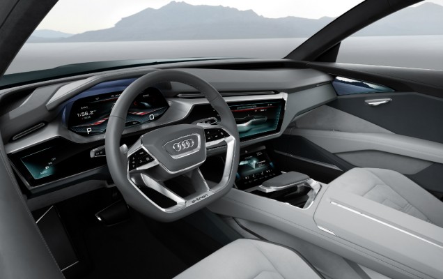 2015 audi e-tron quattro (14)