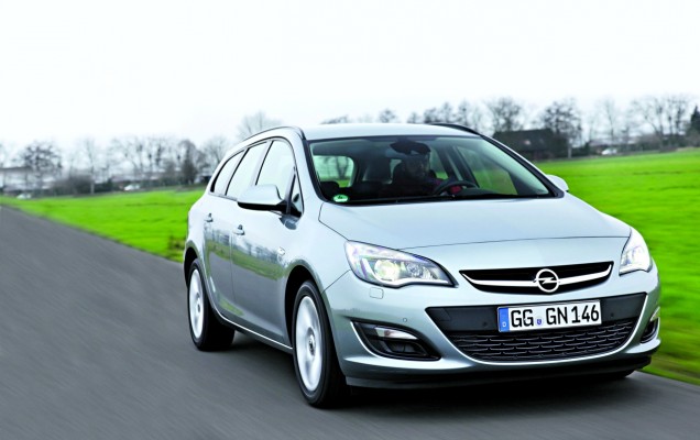 Break-uri compacte:Opel Astra Sports Tourer