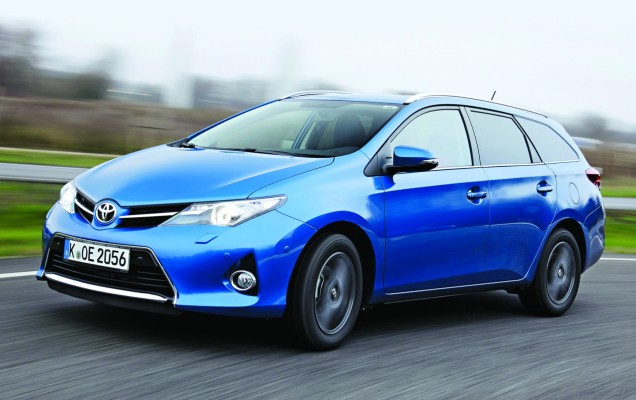 Break-uri compacte: Toyota Auris Touring Sports