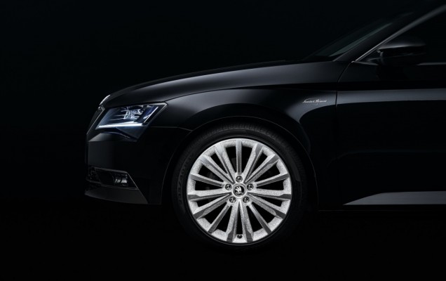 skoda superb black crystal (4)