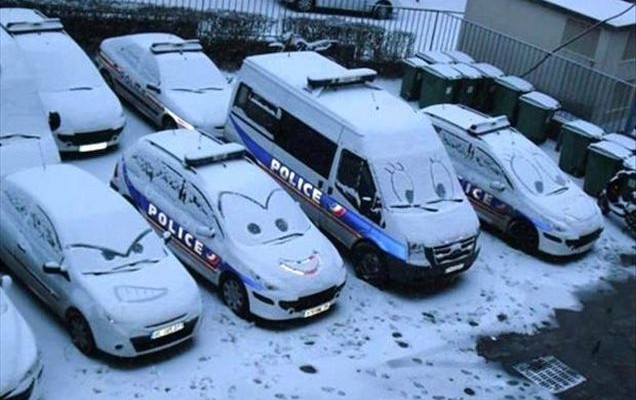 funny-cars-snow-faces