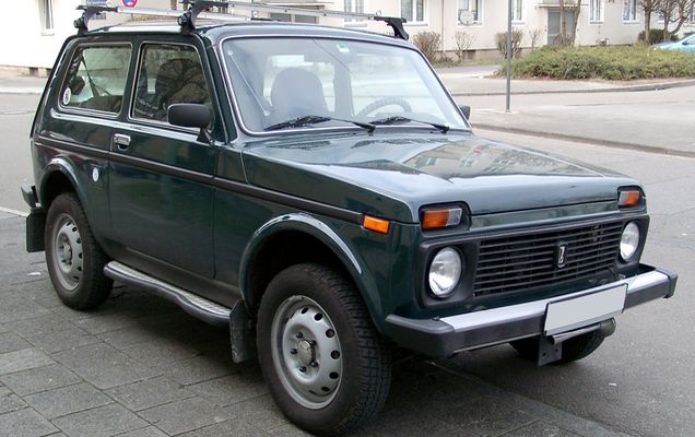 Lada_Niva_front_20080228