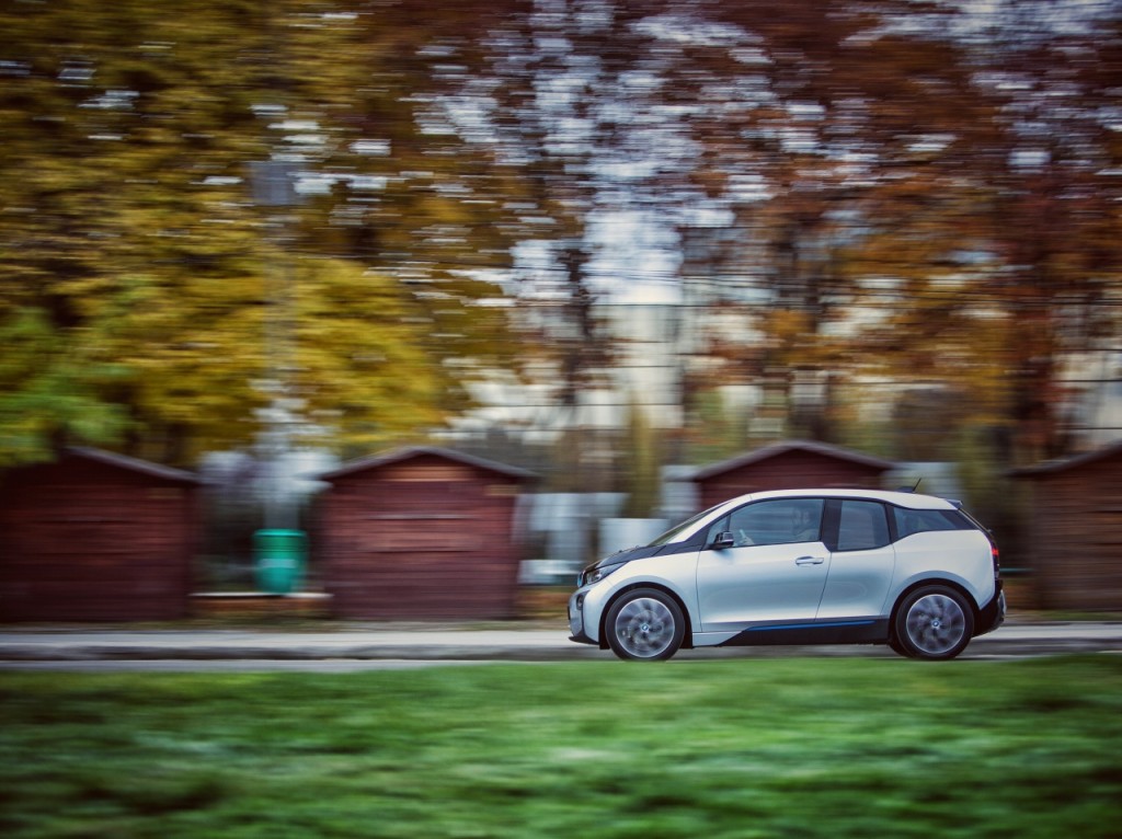 BMW i