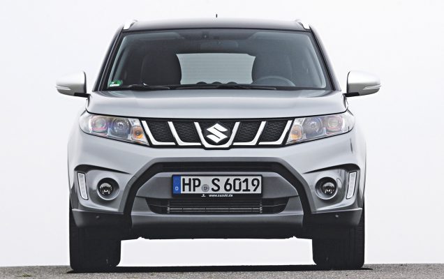 Suzuki Vitara S Booster jet Allgrip , grau ,1373 ccm ,103 Kw ,Euro 6 ,Bj 10.07.2015 | Honda HR-V, Opel Mokka, Suzuki Vitara Bitte Optik Fahraufnahme in der Stadt, neuestes Auto ist der Honda