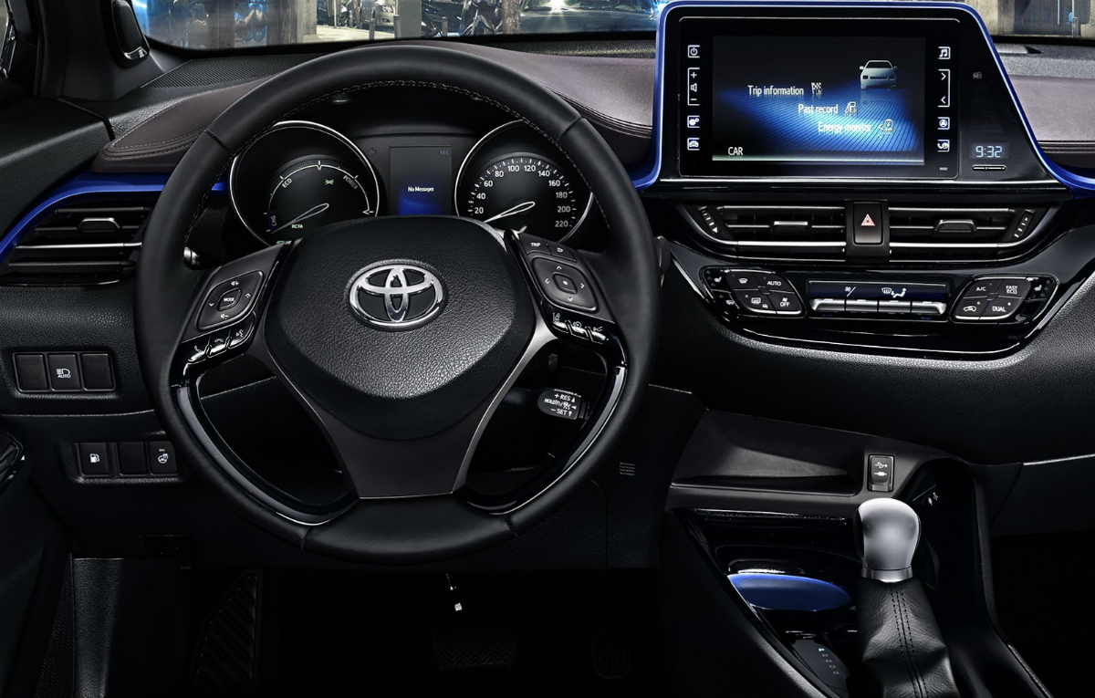 interior toyota c-hr (5) - AUTO BILD