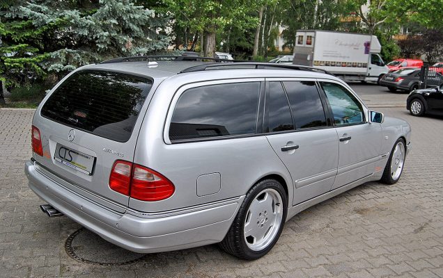 1998-mercedes-benz-e55-amg-michael-schumacher-4