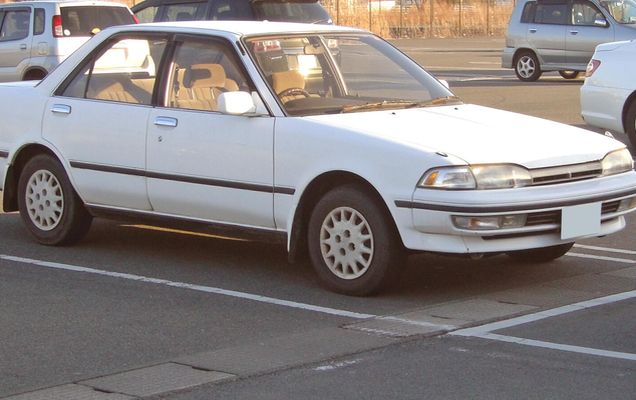 Toyota Carina