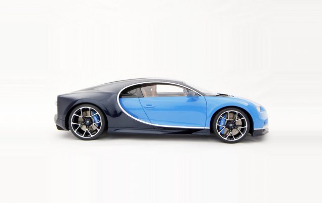 bugatti chiron macheta 1 8 (2)