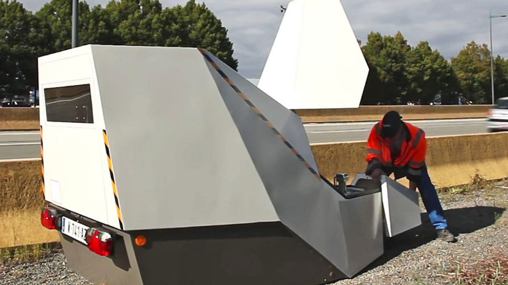 informații radar mobil anti-îmbătrânire elvețian masti negre cu model