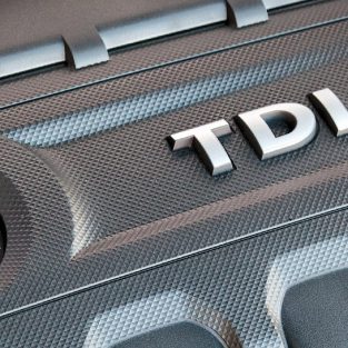 Volkswagen va cumpăra automobilele diesel care vor fi interzise în oraşele germane