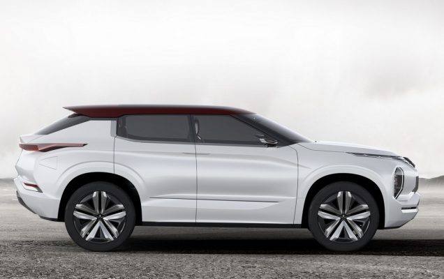 2016-mitsubishi-ground-tourer-concept-3