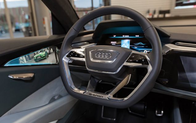 audi-etron-quattro-concept-showroom-2