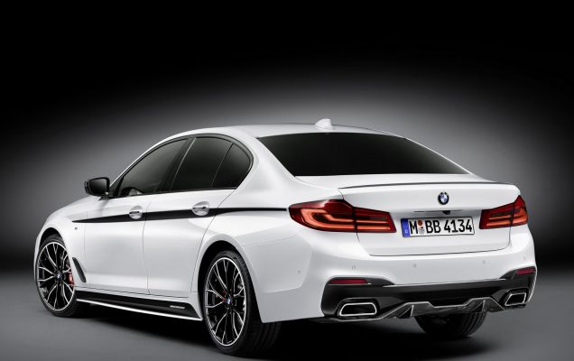 2017-bmw-5-series-with-m-performance-kit-3