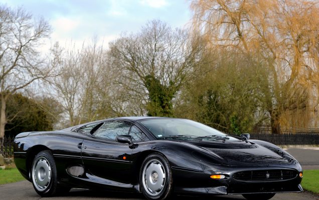 jaguar_xj220_2