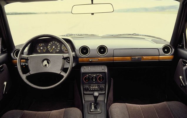 w123-interior-1024x1007