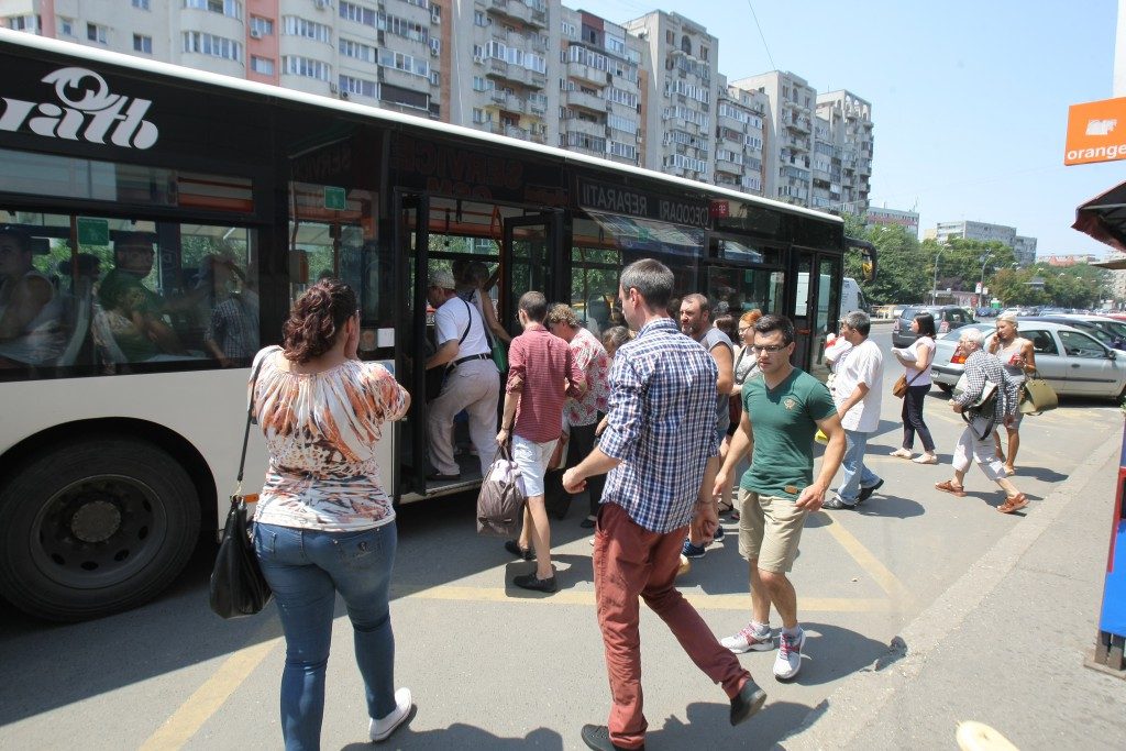 transportul in comun ratb