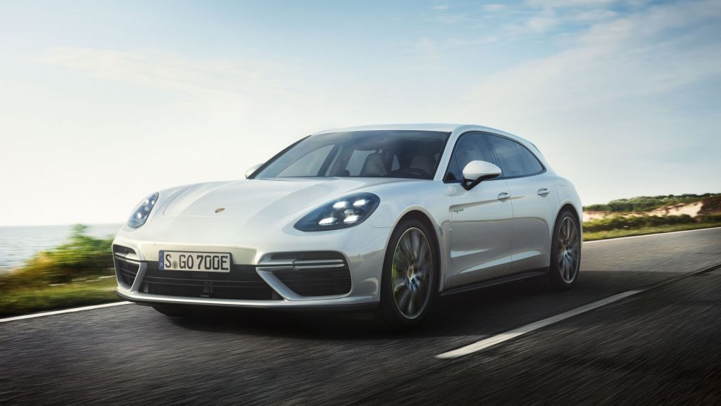 Panamera Turbo S E-Hybrid Sport Turismo - un break care poate prinde peste 300 km/h