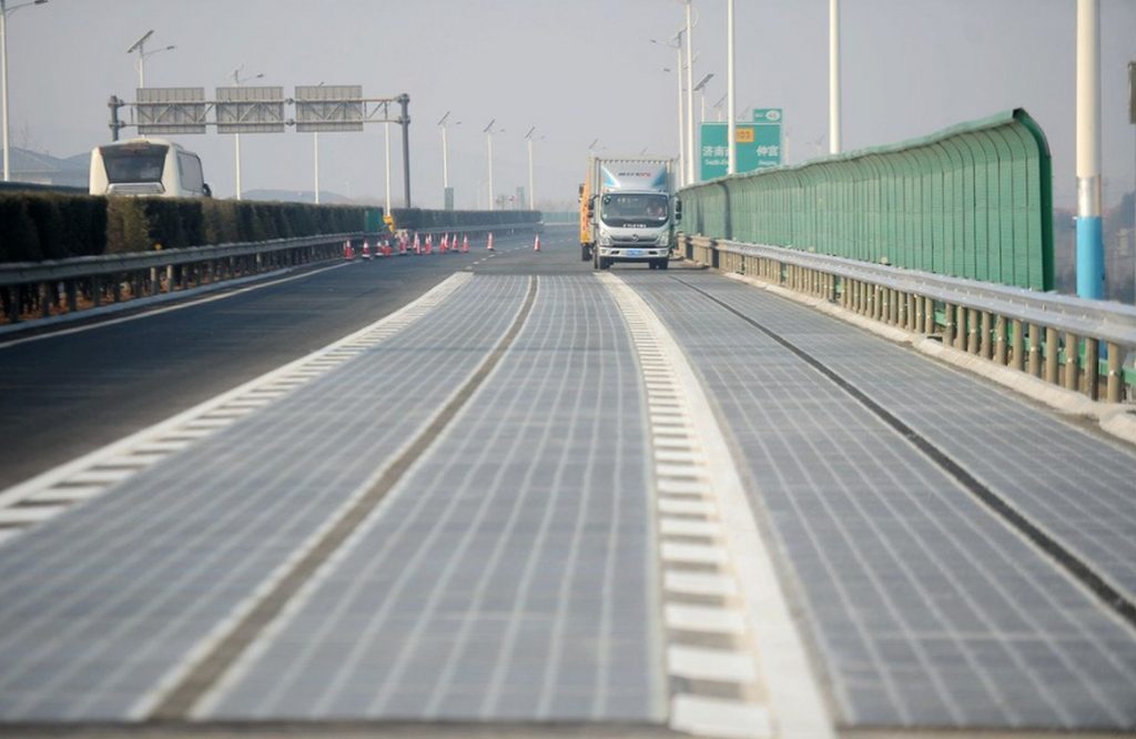 Comisarul european pentru transporturi: se doreşte păstrarea ''culoarelor verzi''