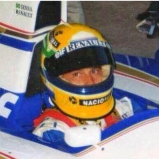 Casca lui Ayrton Senna