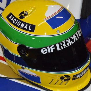 Casca lui Ayrton Senna