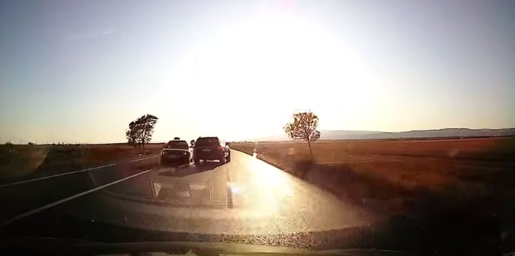 La un pas de moarte pe drumul european E85