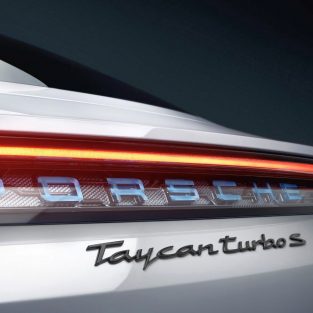 Porsche Taycan oficial