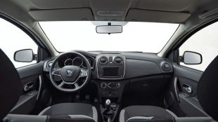 Decizie surpriză: Dacia Logan Stepway poate fi comandată în România! Iată prețurile