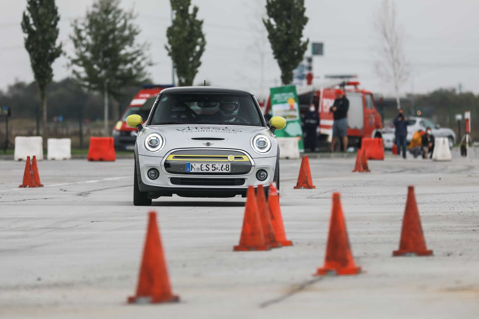 MINI Cooper SE la CNSS 2020 foto Dragos Savu