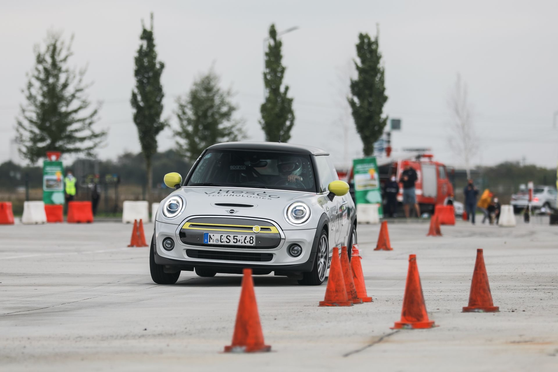 MINI Cooper SE la CNSS 2020 foto Dragos Savu