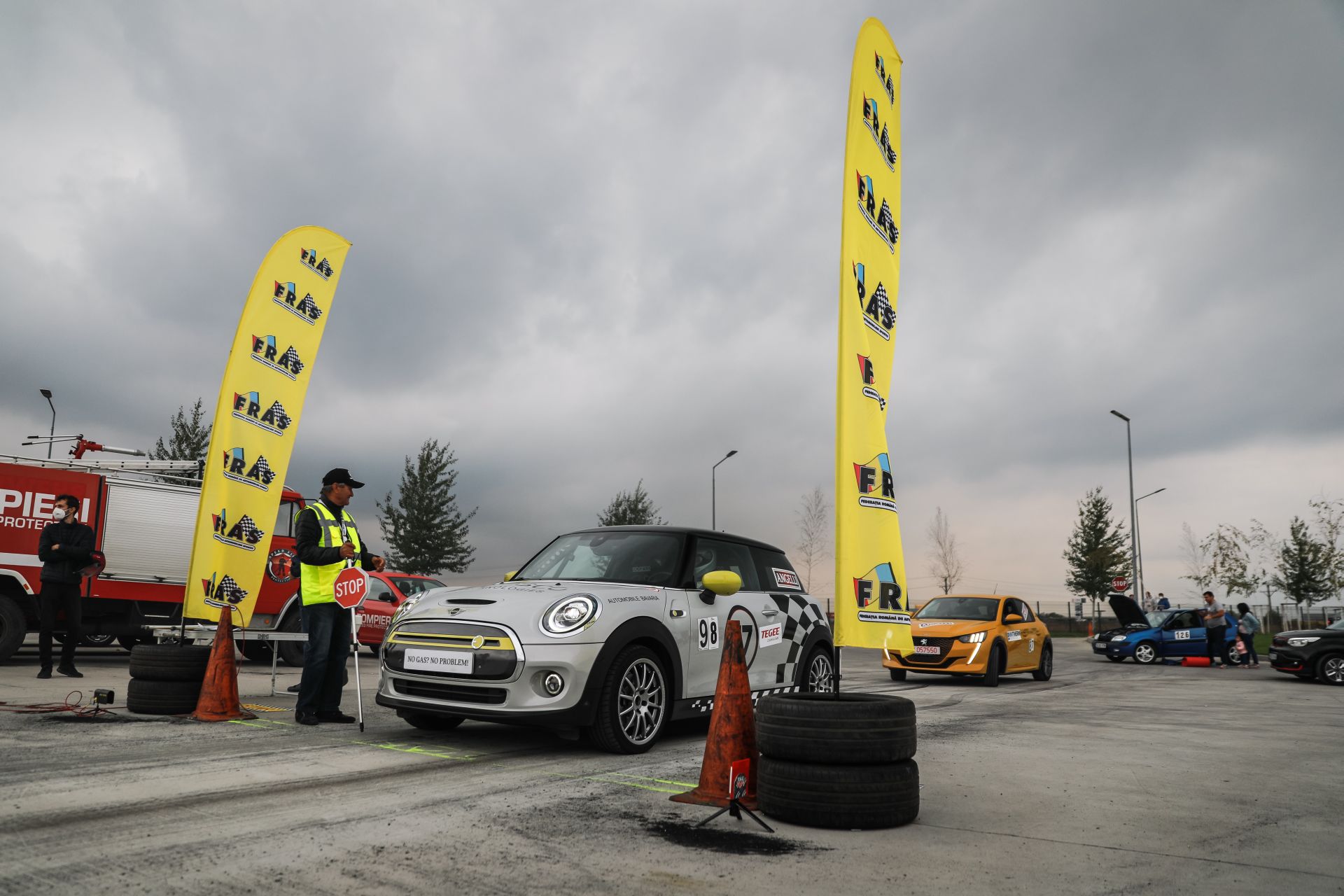 MINI Cooper SE la CNSS 2020 foto Dragos Savu