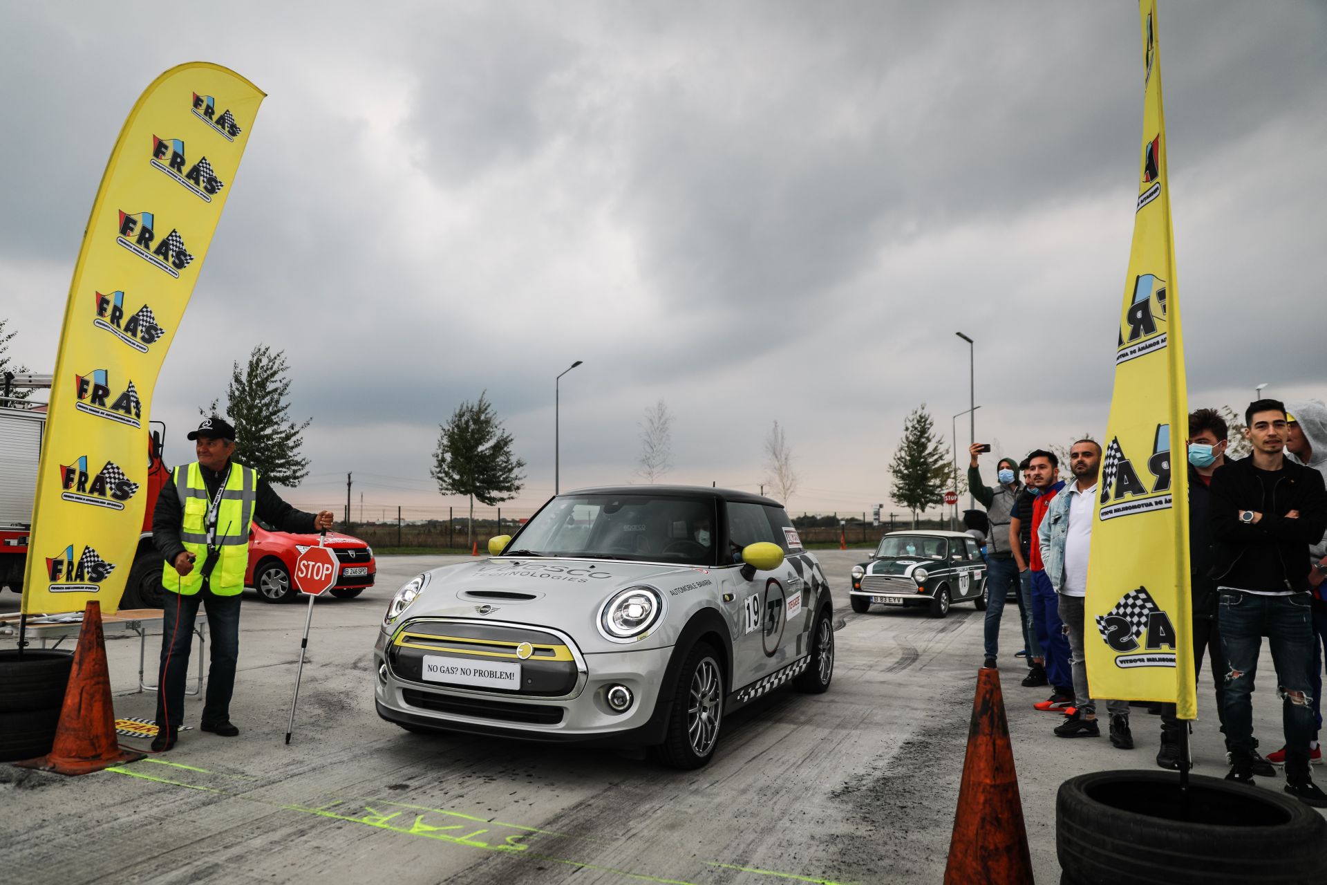 MINI Cooper SE la CNSS 2020 foto Dragos Savu