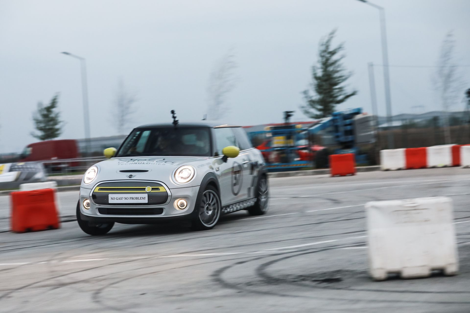 MINI Cooper SE la CNSS 2020 foto Dragos Savu