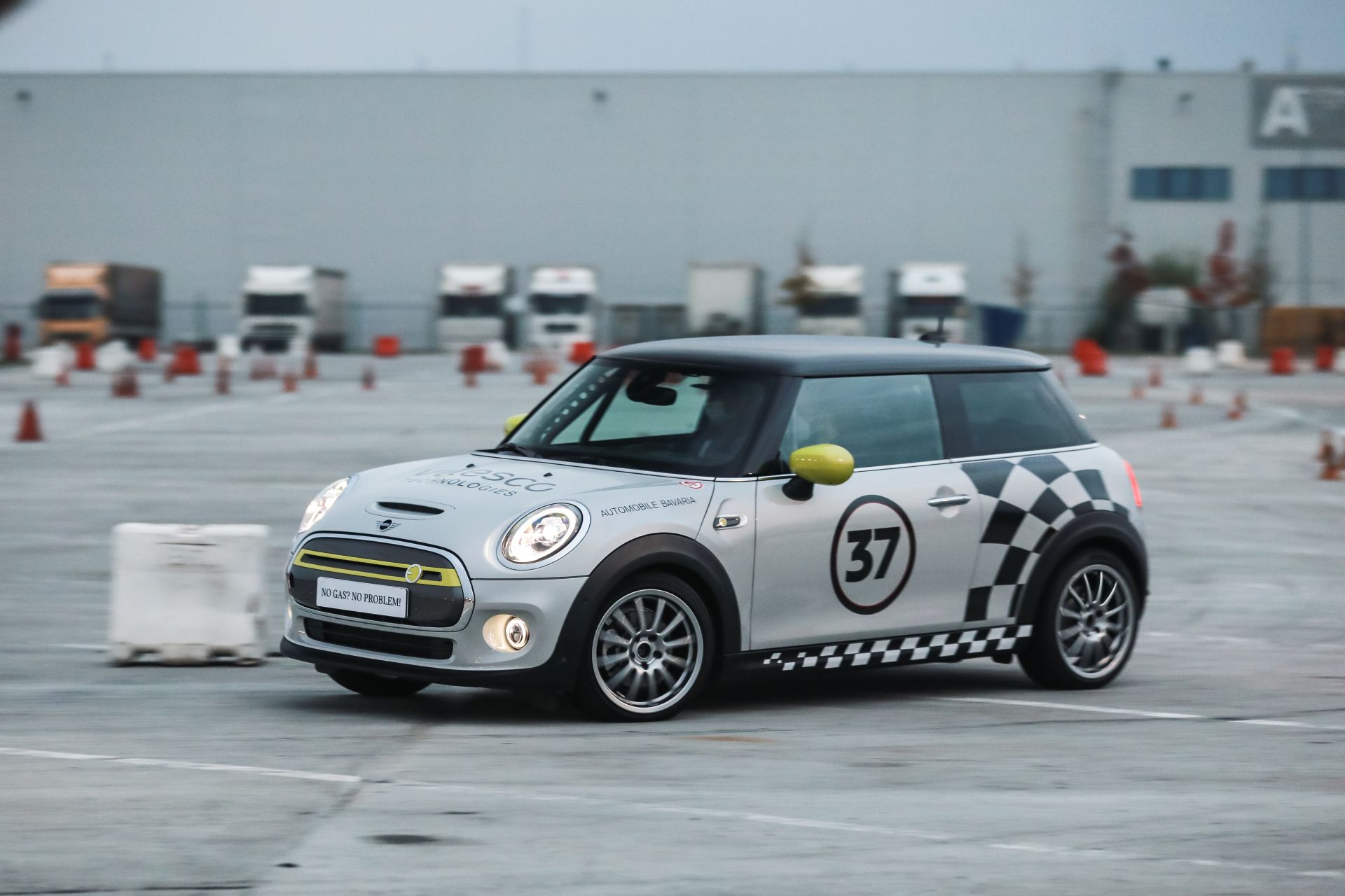 MINI Cooper SE la CNSS 2020 foto Dragos Savu